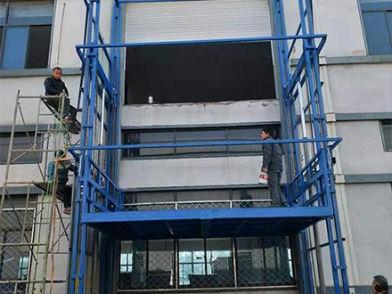 液压升降平台有哪些优点和特点?